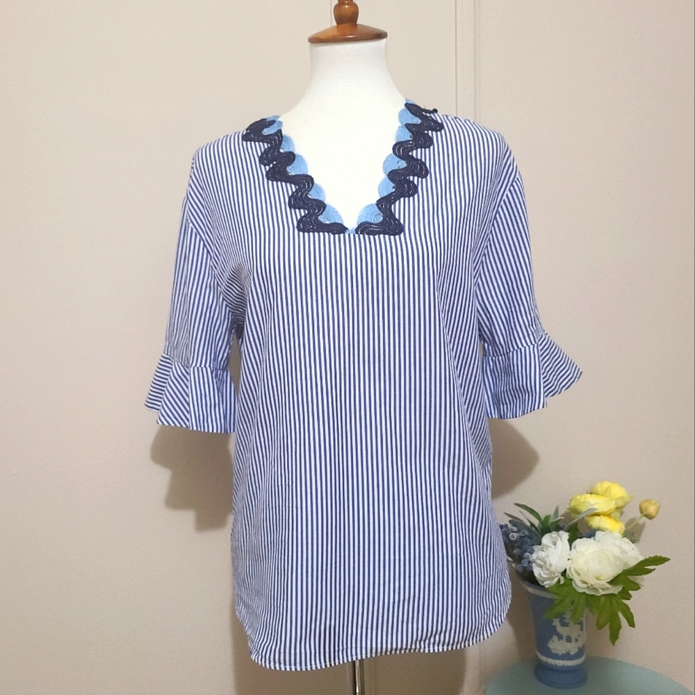 Sandro summer top Sz S or M (measurements)